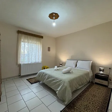 Garden Paradise In Megalochori Appartement *
