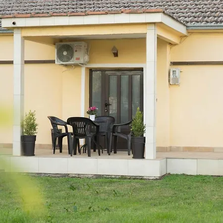 Appartement Garden Paradise In Megalochori